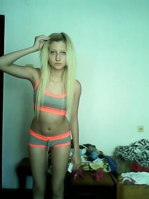 Kayleigh, 23, California | Younger Adult Woman Seeking Older Men