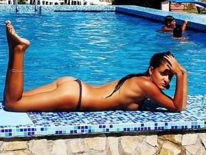 Denise, 27 from California | Local No-Strings Connection