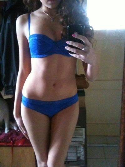 Giovanna, 19 from Arizona | Older Men and Younger Women Dating