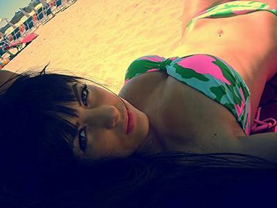 Sheila, 29, New York | Younger Adult Woman Seeking Older Men