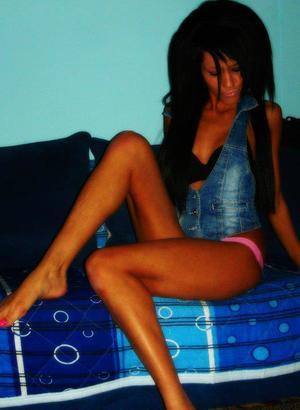 Vivian (28) in District Of Columbia | Private Adult Dating Profile