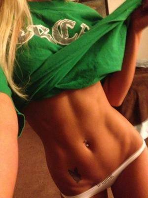 Chat with Paula (21) | Texas Hookups Available Now