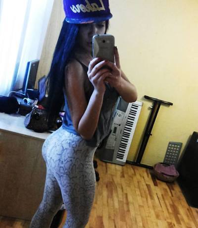 Meet Audra (29) from Nebraska | Same-Night Dating