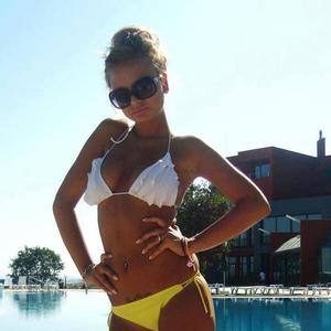 Meet Jessica (29) from Ohio | Same-Night Dating