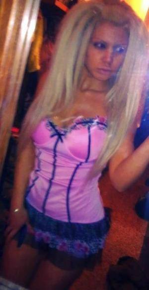 Meet Gina (25) from Ontario | Same-Night Dating