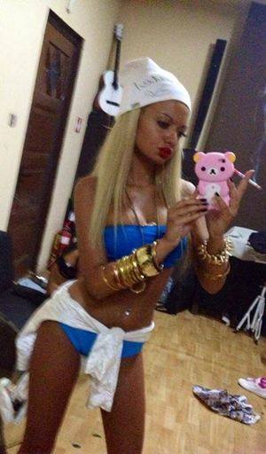 Chat with Kiersten (20) | Pennsylvania Hookups Available Now