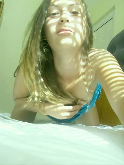 Profile photo of Rhiannon, age 25, from Camp Pendleton South, CA