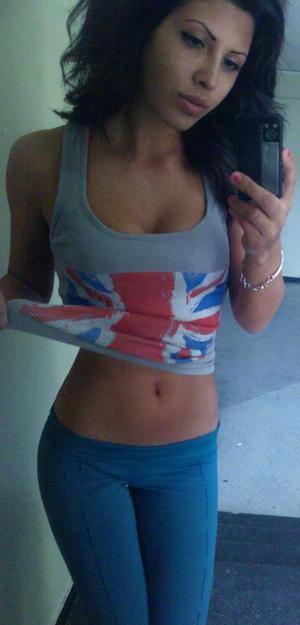 Chat with Aimee (25) | Wisconsin Hookups Available Now