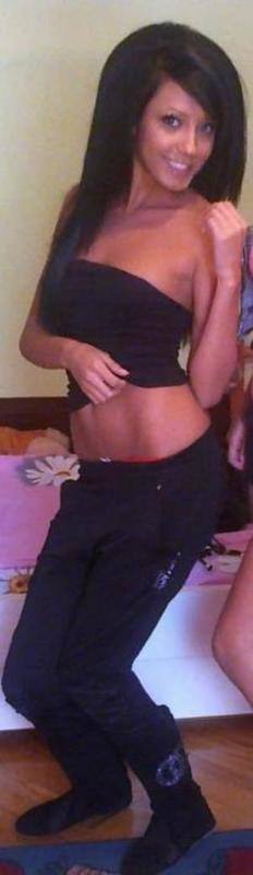 Taryn (21) from Norfolk, VA profile image