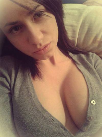 Meet Chelsie (21) from Pennsylvania | Same-Night Dating