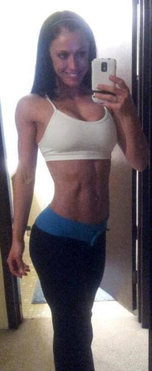 Danielle, 18, Ontario | Tonight Casual Encounters