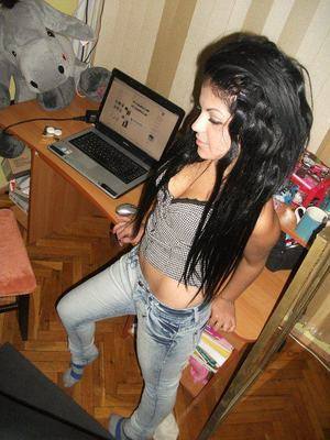 Alyvia, 28, Pennsylvania | Tonight Casual Encounters