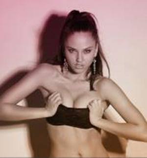 Meet Julianna (26) from Colorado | Same-Night Dating