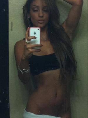 Chat with Sharon (23) | Ontario Hookups Available Now