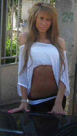 Meet Kacey (27) from Colorado | Same-Night Dating