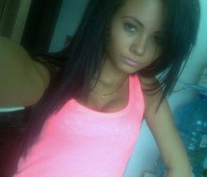 Meet Aliza (24) from Ohio | Same-Night Dating