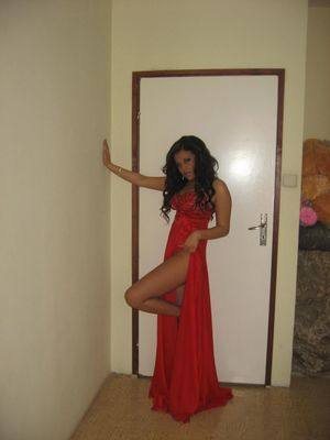 Meet Asia (19) from Ontario | Same-Night Dating