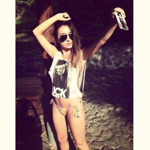 Meet Ingrid (20) from Pennsylvania | Same-Night Dating