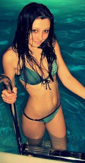 Fatima, 25, Ontario local dating profile photo