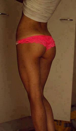 Alicia (29) in Wisconsin | Hookup Tonight