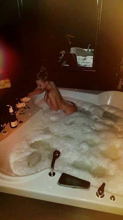 Meet Lynn (19) from Pennsylvania | Same-Night Dating