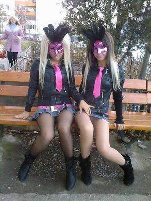 Photo of Daphne (18) from Ontario dating profile