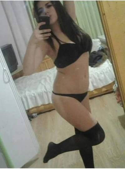Chat with Cindy (22) | Colorado Hookups Available Now