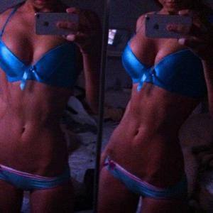 Meet Annabella (26) from Colorado | Same-Night Dating