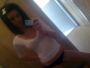 Trudi from Glorieta, New Mexico is looking for adult webcam chat