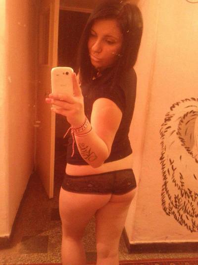 Looking for girls down to fuck? Latasha from Mulvane, Kansas is your girl