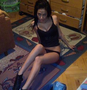 Jade from North Providence, Rhode Island is interested in nsa sex with a nice, young man