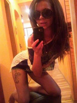 Chana from Salida, California is looking for adult webcam chat