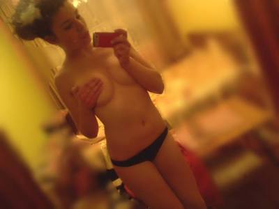 Lucille from Mammoth Spring, Arkansas is looking for adult webcam chat