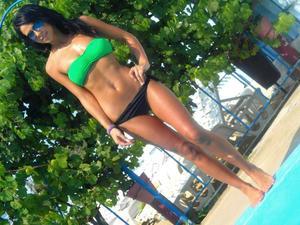 Renata from Garfield, Washington is looking for adult webcam chat