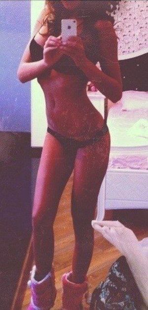 Staci from Melstone, Montana is looking for adult webcam chat