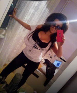 Laurice from Sierra Blanca, Texas is looking for adult webcam chat