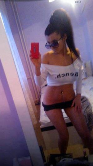 Celena from Ritzville, Washington is looking for adult webcam chat