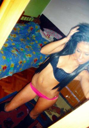 Laverna from  is looking for adult webcam chat