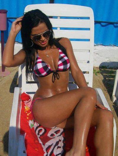 Irma from Glenwood City, Wisconsin is looking for adult webcam chat