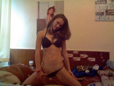 Calista from Clearwater Beach, Florida is looking for adult webcam chat