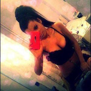 Mechelle from  is looking for adult webcam chat